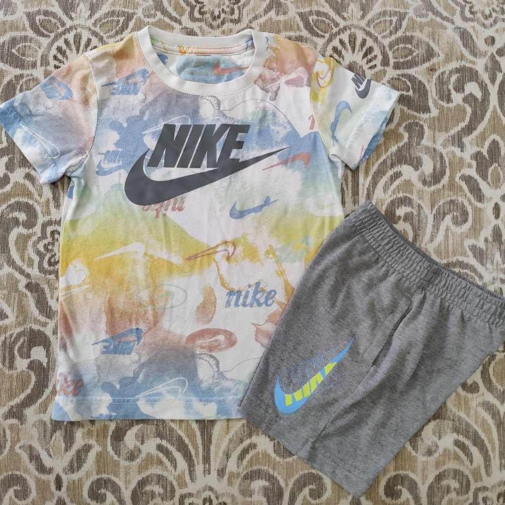 Little Boy's Nike Set